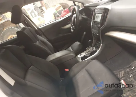 2019 Subaru Ascent z USA, uszkodzony, nr VIN 4S4WMAAD0K3415239